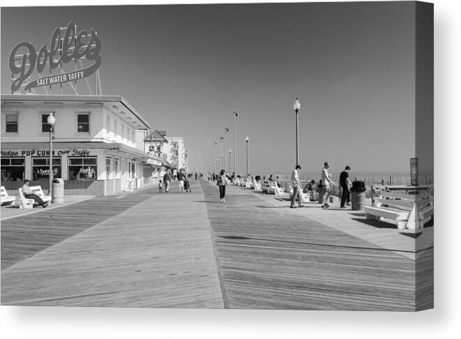 Atlantic Canvas Print featuring the photograph Rehoboth Beach Boardwalk by Kathi Isserman