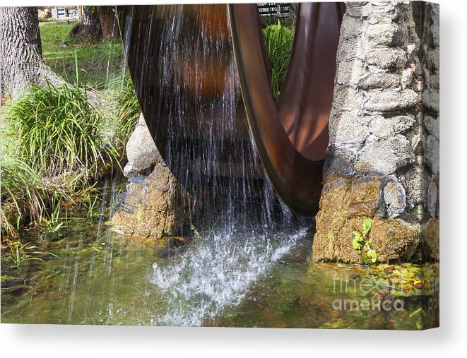 Water Wheel Canvas Print featuring the photograph Rusty Water Wheel by Diane Macdonald