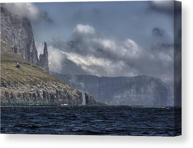 Scenics Canvas Print featuring the photograph Sailing The West Side Of Streymoy by Sindre Ellingsen
