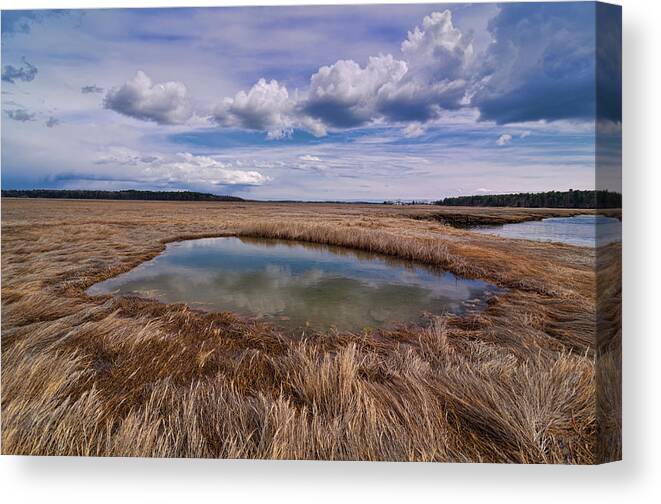 Scenics Canvas Print featuring the photograph Scarborough Marsh by Www.cfwphotography.com