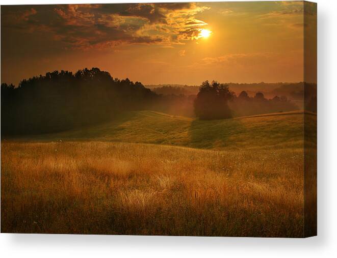  Canvas Print featuring the photograph Somewhere in a Dream by Rob Blair