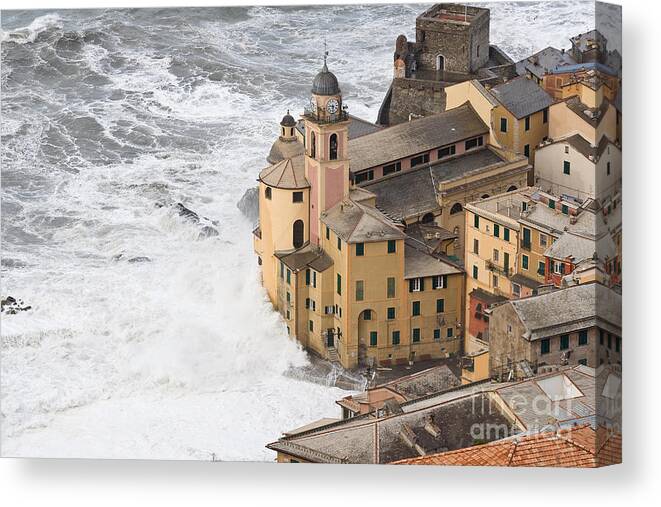Beach Canvas Print featuring the photograph Storm in camogli by Antonio Scarpi