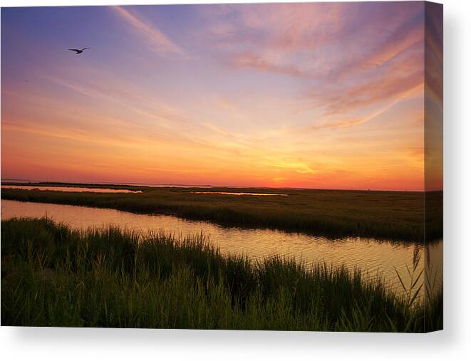 Atlantic City Canvas Print featuring the photograph Sunrise in Jersey 4 by Rima Biswas