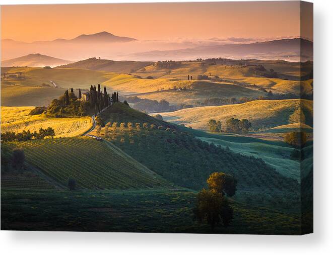 Podere Belvedere Canvas Print featuring the photograph Sunrise in Tuscany by Stefano Termanini