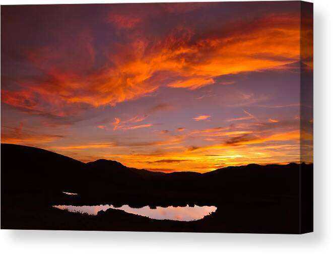 Independence Pass Canvas Print featuring the photograph Sunset at Independence Pass - Pitkin County - Colorado by Photography By Sai