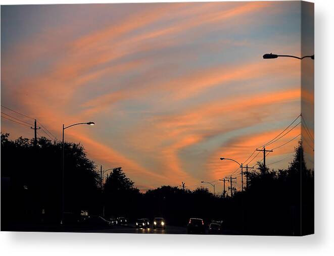 Sunset Canvas Print featuring the photograph Sunset in the City by Linda Phelps