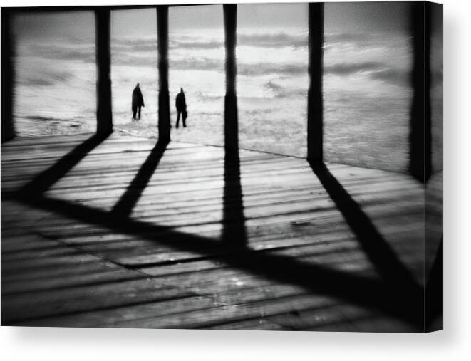 Beach Canvas Print featuring the photograph The Add Dimension by Paulo Abrantes