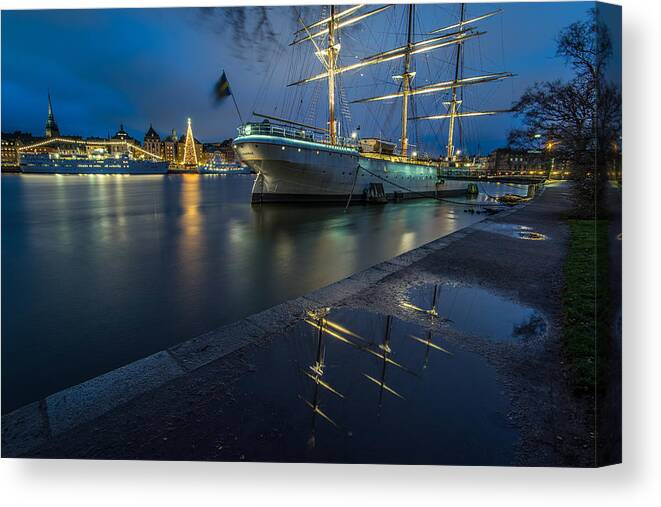 17mm Canvas Print featuring the photograph The old town from Skeppholmen Stockholm Sweden by Giuseppe Milo