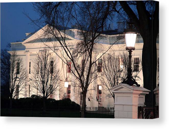 White House Canvas Print featuring the photograph The White House At Dusk by Cora Wandel