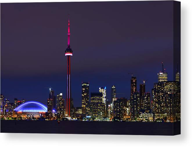Toronto Canvas Print featuring the photograph Toronto Skyline by Tony Beck