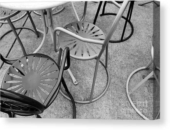 Aau Canvas Print featuring the photograph University of Wisconsin Madison Terrace Chairs by University Icons
