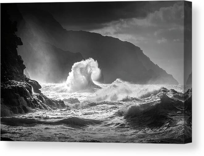 Wave Canvas Print featuring the photograph Untitled by Ali Rismanchi