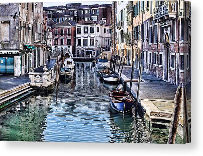 Tom Prendergast Canvas Print featuring the photograph Venice Italy IV by Tom Prendergast