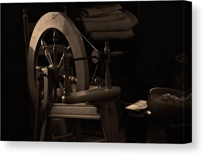 Vintage Canvas Print featuring the photograph Vintage Spinning Wheel by Eugene Campbell