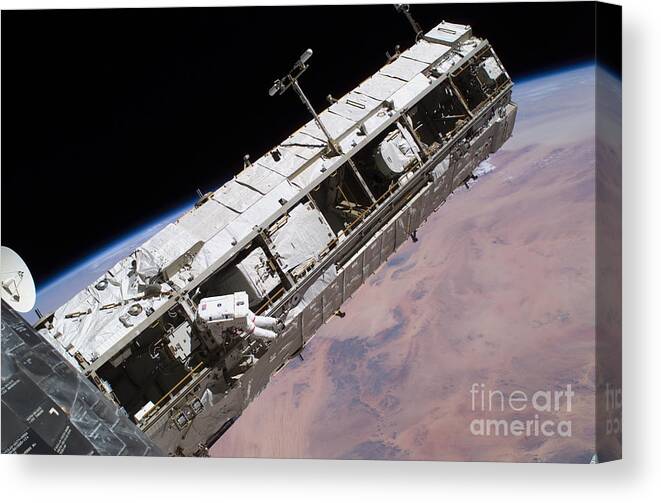 Astronomy Canvas Print featuring the photograph Space Shuttle Discovery #25 by Nasa