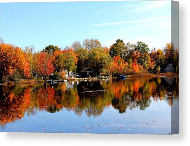 Autumn Colors Canvas Print featuring the photograph Autumn Bronze by Charlene Reinauer