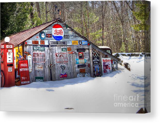 Maine Canvas Print featuring the photograph Free Hotdogs by Brenda Giasson