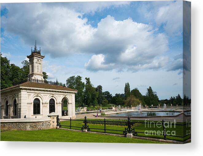 London Canvas Print featuring the photograph Italian gardens London by Andrew Michael