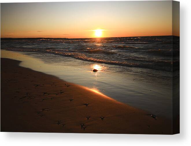 Landscape Canvas Print featuring the photograph Lake Michigan Sunset by Patrice Zinck