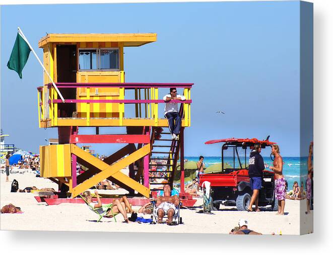 Lifeguard Hut Canvas Print featuring the photograph Lifeguard Hut by Dieter Lesche