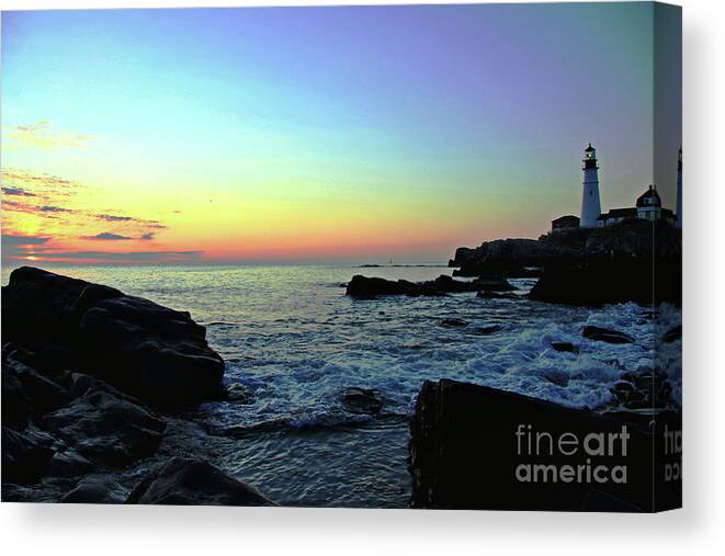 Portland Headlight Canvas Print featuring the photograph Morning Glow by Brenda Giasson