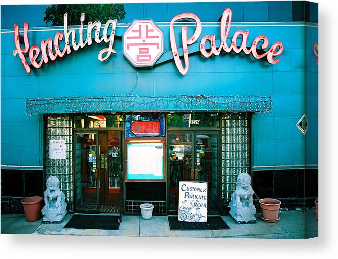 Restaurant Canvas Print featuring the photograph Yenching Palace by Claude Taylor
