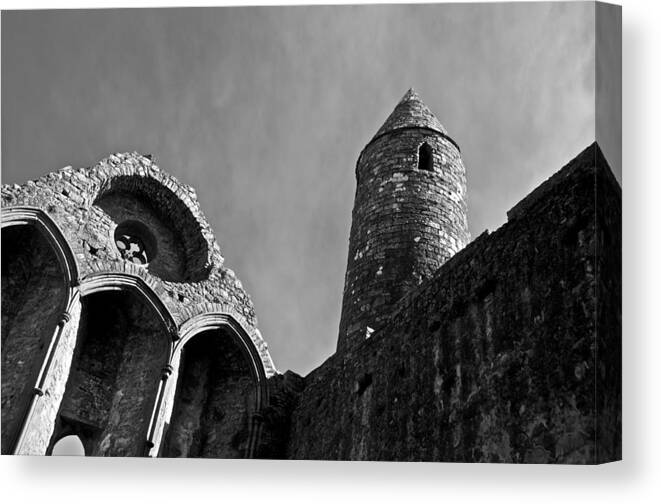 Rock Of Cashel Canvas Print featuring the photograph Rock of Cashel by Leslie Lovell