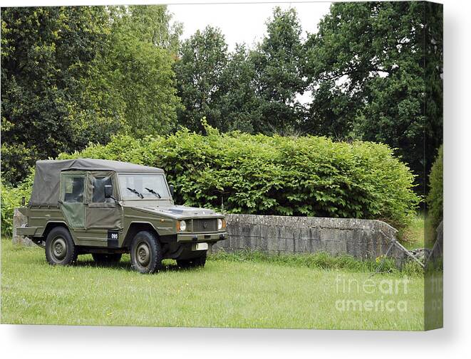 the-vw-iltis-jeep-used-by-the-belgian-luc-de-jaeger-canvas-print.jpg