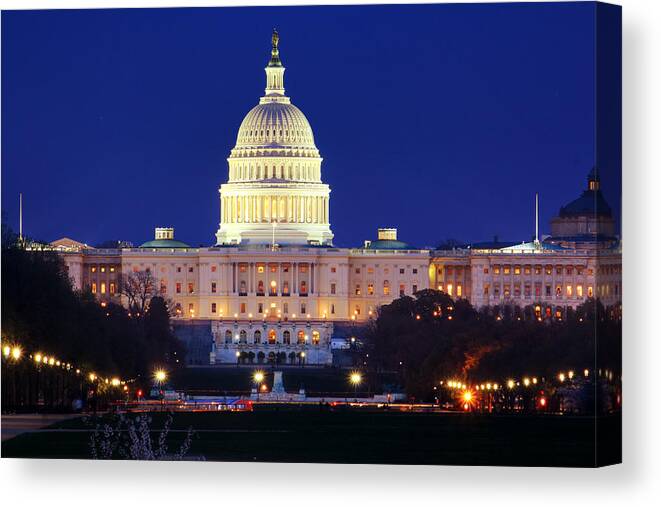 Washington Canvas Print featuring the photograph U.S. Capitol by Shelley Neff