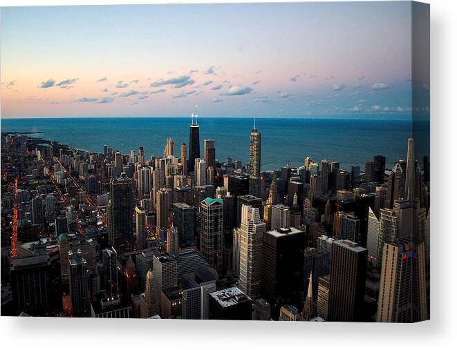 Sunset Canvas Print featuring the photograph Chicago Skyline 2 #1 by Richard Zentner