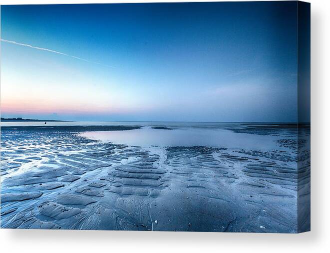 Ocean Canvas Print featuring the photograph Blue Sunrise #1 by Alan Raasch