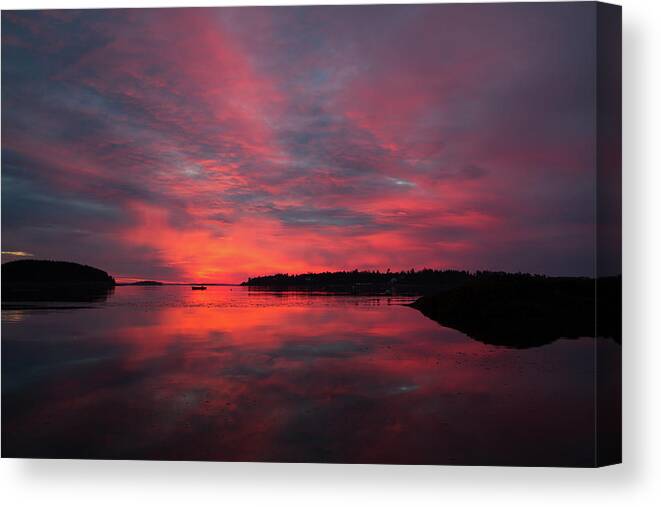 Sunrise Canvas Print featuring the photograph Sunrise Reflection by Darryl Hendricks