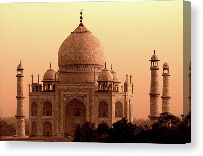 Taj Mahal Canvas Print featuring the photograph Taj Mahal #2 by Aidan Moran
