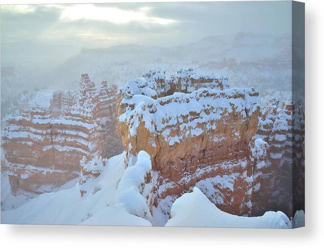 Bryce Canyon National Park Canvas Print featuring the photograph Breakthrough #5 by Ray Mathis