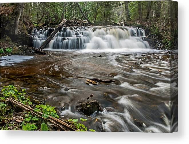 Mosquito Falls Canvas Print featuring the photograph Upper Mosquito Falls #2 by Gary McCormick