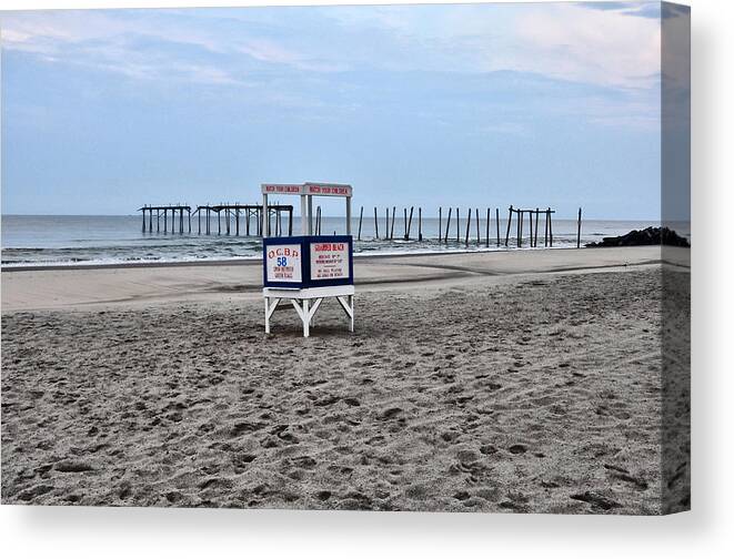 59th Canvas Print featuring the photograph 59th Street Pier in Ocean City by Bill Cannon