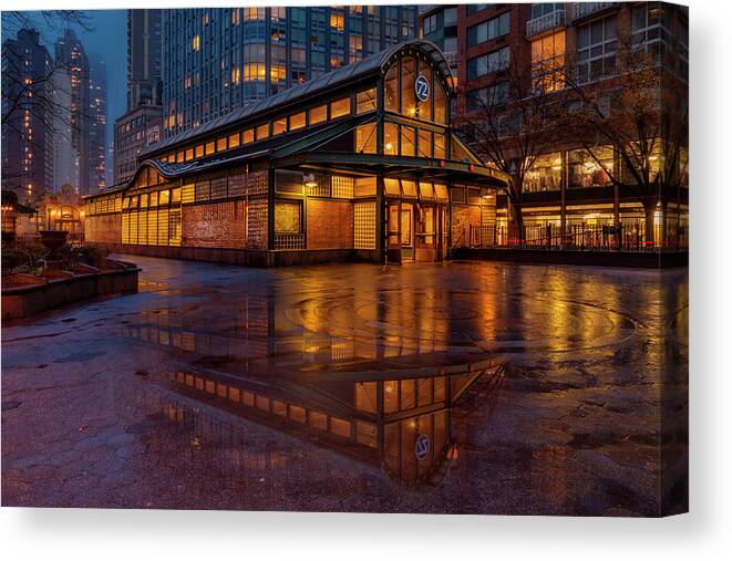72nd St Broadway Subway Station Canvas Print featuring the photograph 72nd St Broadway Subway Station NYC by Susan Candelario