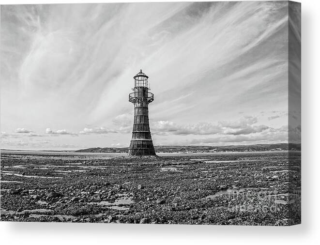Light Canvas Print featuring the photograph Abandoned Light House Whiteford by Edward Fielding