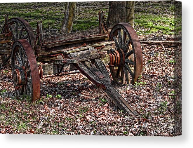 Rustic Canvas Print featuring the photograph Abandoned Wagon by Tom Mc Nemar
