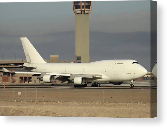 Airplane Canvas Print featuring the photograph Atlas Air Boeing 747-45E-SF N473MC Phoenix Sky Harbor December 20 2015 by Brian Lockett