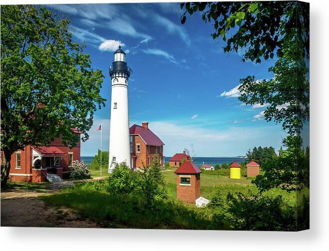 Au Sable Point Canvas Print featuring the photograph Au Sable Lighthouse by Gary McCormick