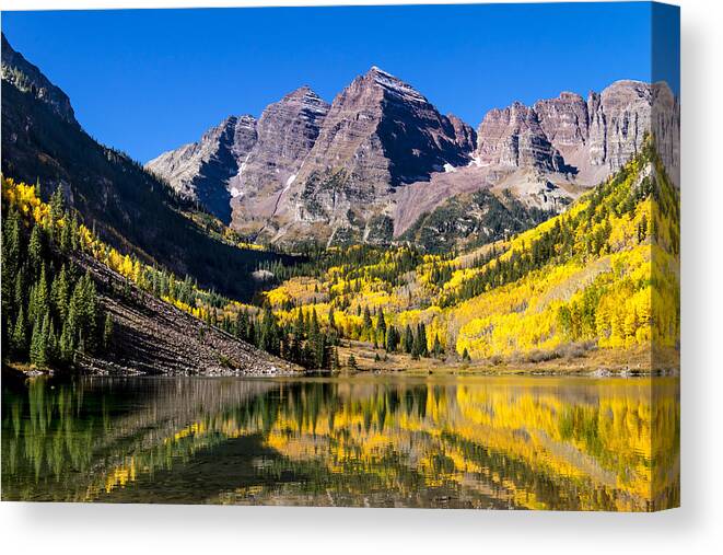 Aspen Canvas Print featuring the photograph Autumn Morning at the Maroon Bells by Teri Virbickis
