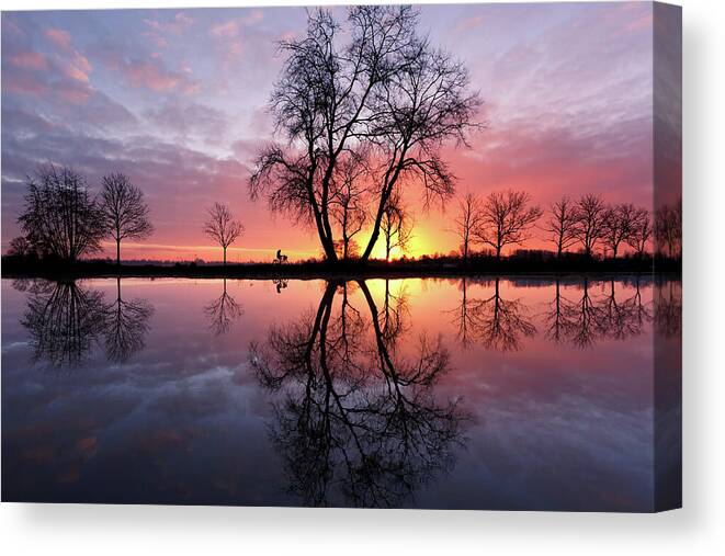 Sunrise Canvas Print featuring the photograph Awakenings by Roeselien Raimond