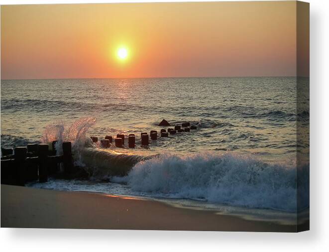 Sunrise Canvas Print featuring the photograph Bay Head Beach Sunrise 1 by Kathleen McGinley