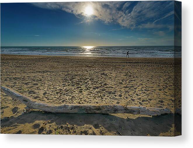 Passeggiatealevante Canvas Print featuring the photograph Beach With Wood Trunk - Spiaggia Con Tronco Iv by Enrico Pelos