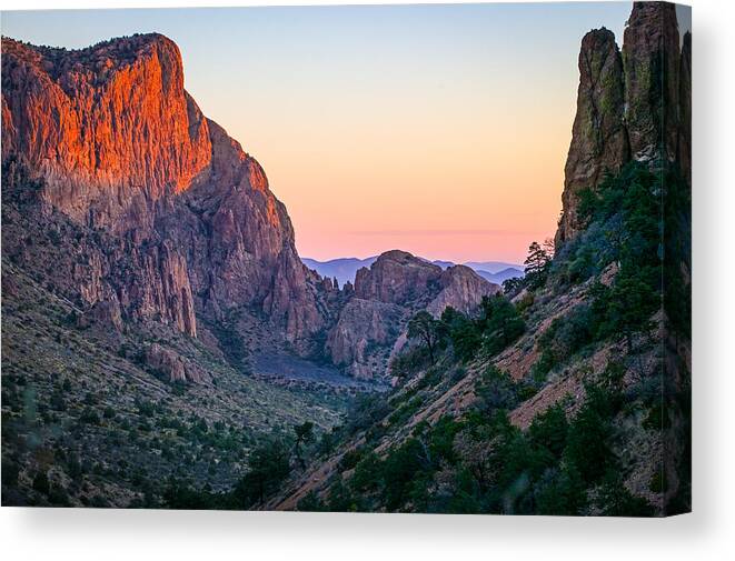 Big Bend Canvas Print featuring the photograph Big Bend Dawn by Randy Green