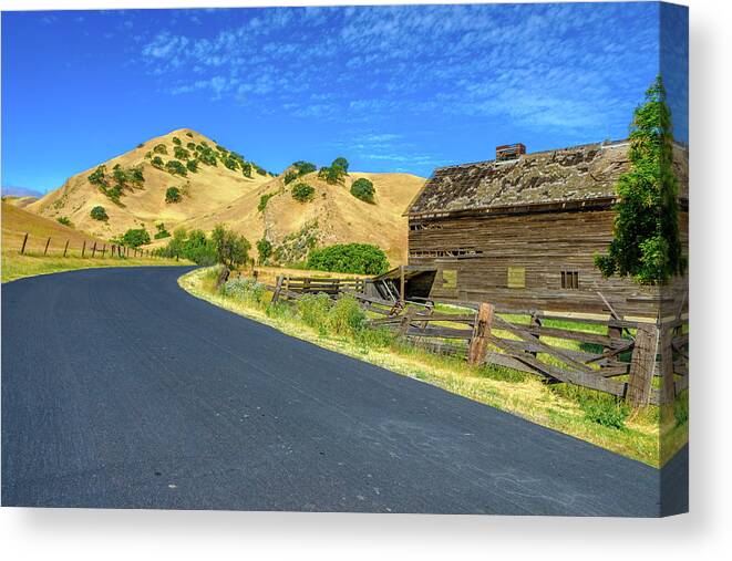 Antioch Canvas Print featuring the photograph Black Diamond Barn by Robin Mayoff
