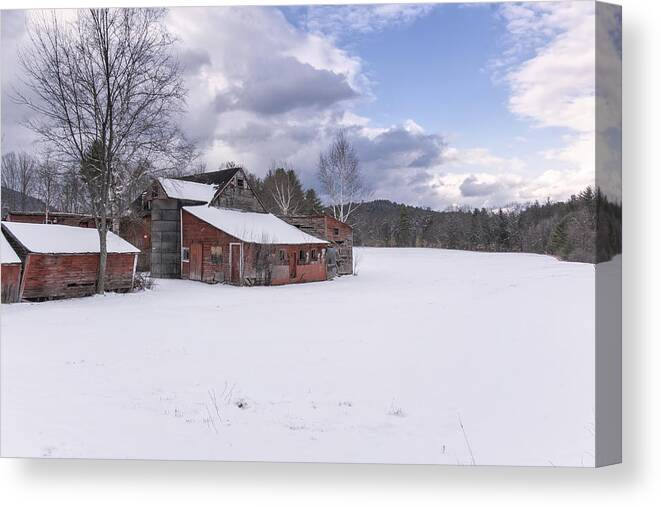Williamsville Vermont Canvas Print featuring the photograph Brookline Winter by Tom Singleton