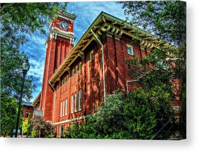 Wsu Canvas Print featuring the photograph Bryan Hall in the trees by Ed Broberg