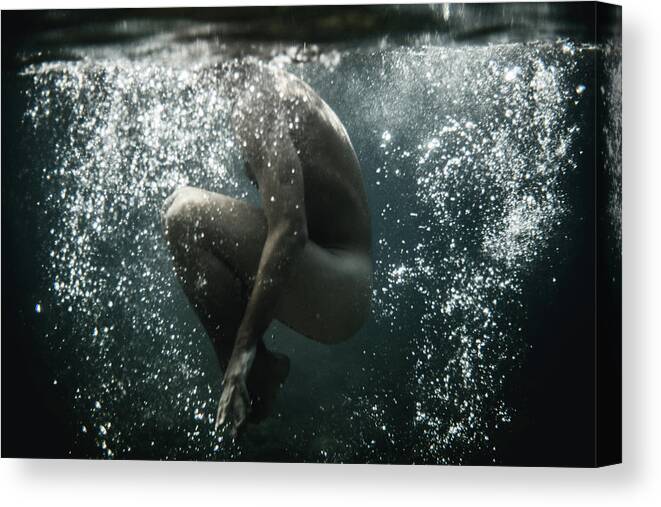 Swim Canvas Print featuring the photograph Bubbles by Gemma Silvestre